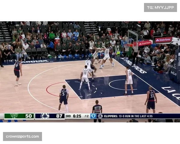 快船限制雄鹿内线得分 洛佩兹8分7篮板4抢断2盖帽表现全面